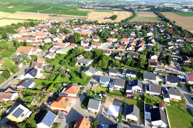 banlieue pavillonaire vue d'avion